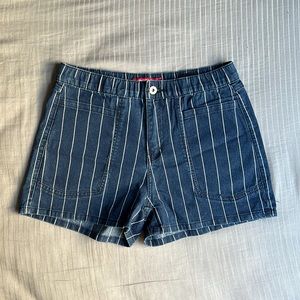 Union Bay Striped Blue Shorts
